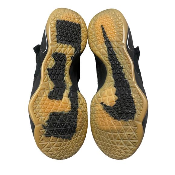 Nike LeBron Soldier 11 'Black Gum' Sneaker Men's Size 9.5 - Picture 3 of 5